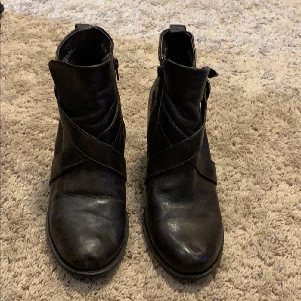 Dark brown Booties